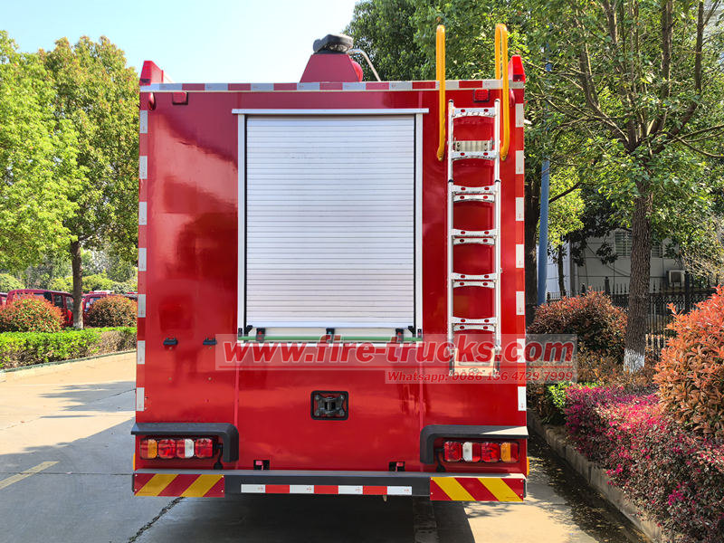 HOWO 10 wheeler heavy fire truck