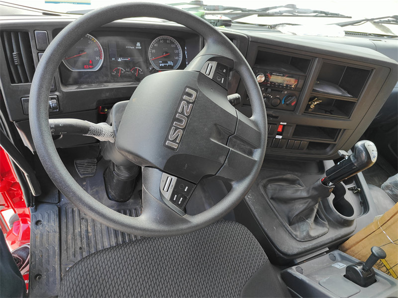 ISUZU GIGA VC66 fire truck cabin