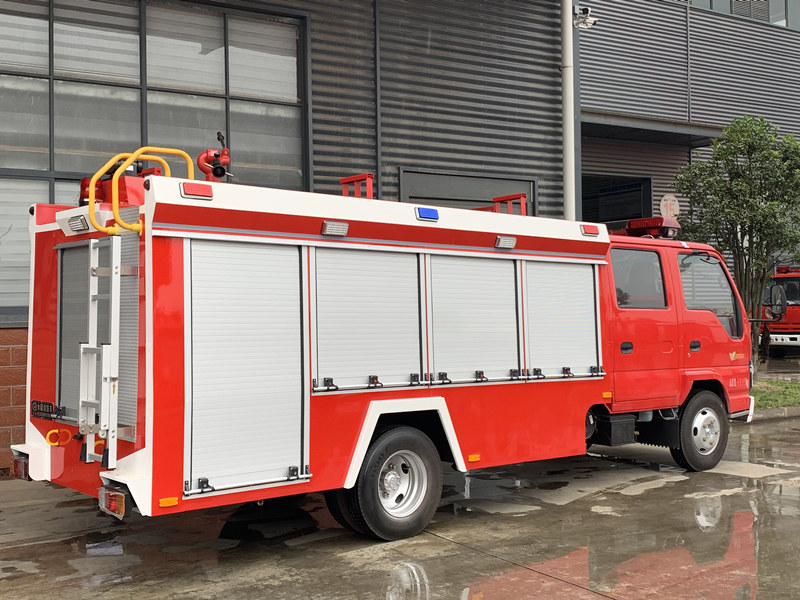 ISUZU 2000L water tanker tender ISUZU 2000L water tanker tender