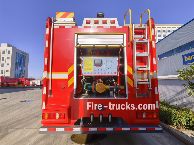 Sitrak 4x2 CAFS fire fighting truck