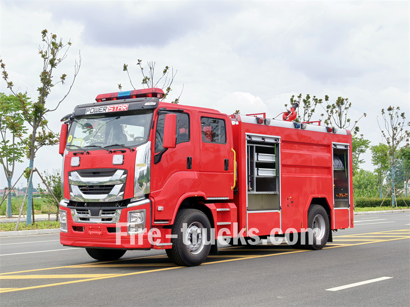 Isuzu FVR foam fire truck